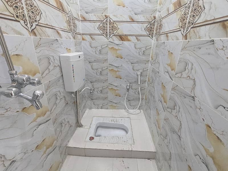 2-Bedroom Semi Commercial Apartment Available For Rent. 13