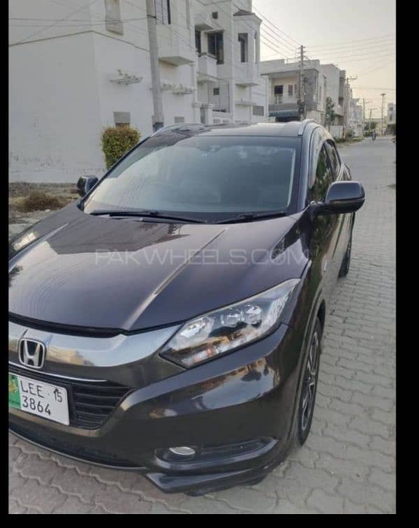Honda Vezel 2015 1