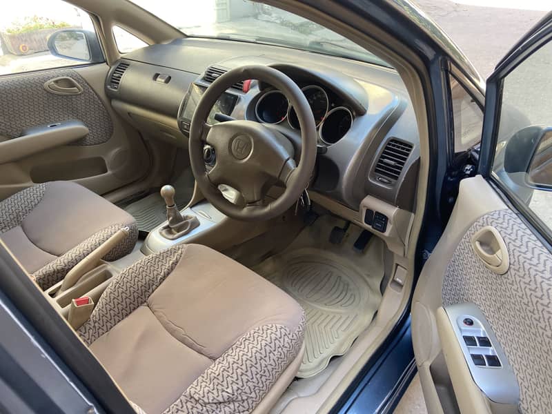 Neat and clean genuine city for sale 7