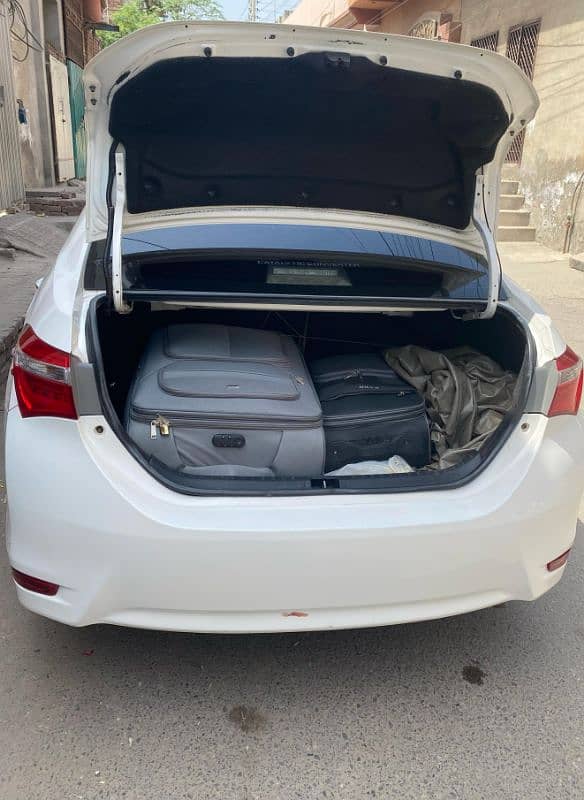 Toyota Altis Grande 2015 4