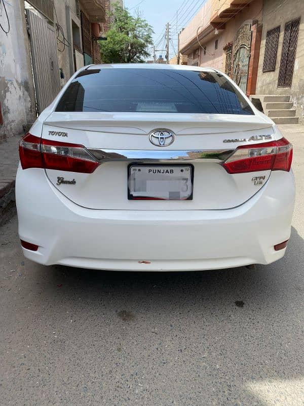 Toyota Altis Grande 2015 5