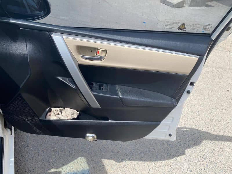 Toyota Altis Grande 2015 6