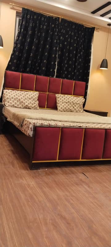 1 Bedroom VIP full furnishe flat for rent per day available in Bahia Town Lahore 0