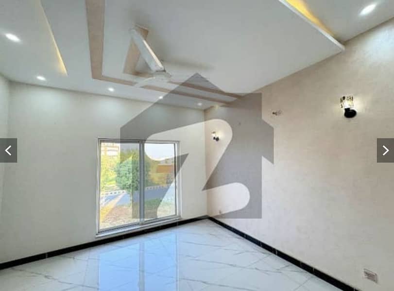 5 Marla Modern Design House Up For Sale In Dha 11 Rahbar Sector 3B Hollki Garden 5