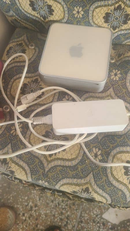 Almost brand new condition Mac Pc For sale 1