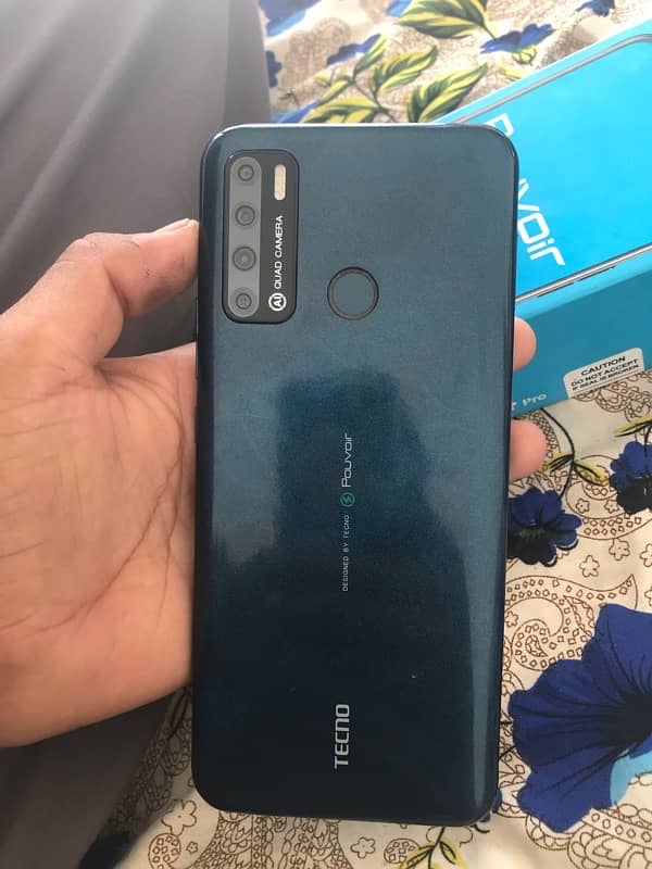 8/10 tacno pouvoir 4 pro 4