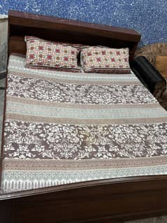 Solid wood bed set with side tables and mattress