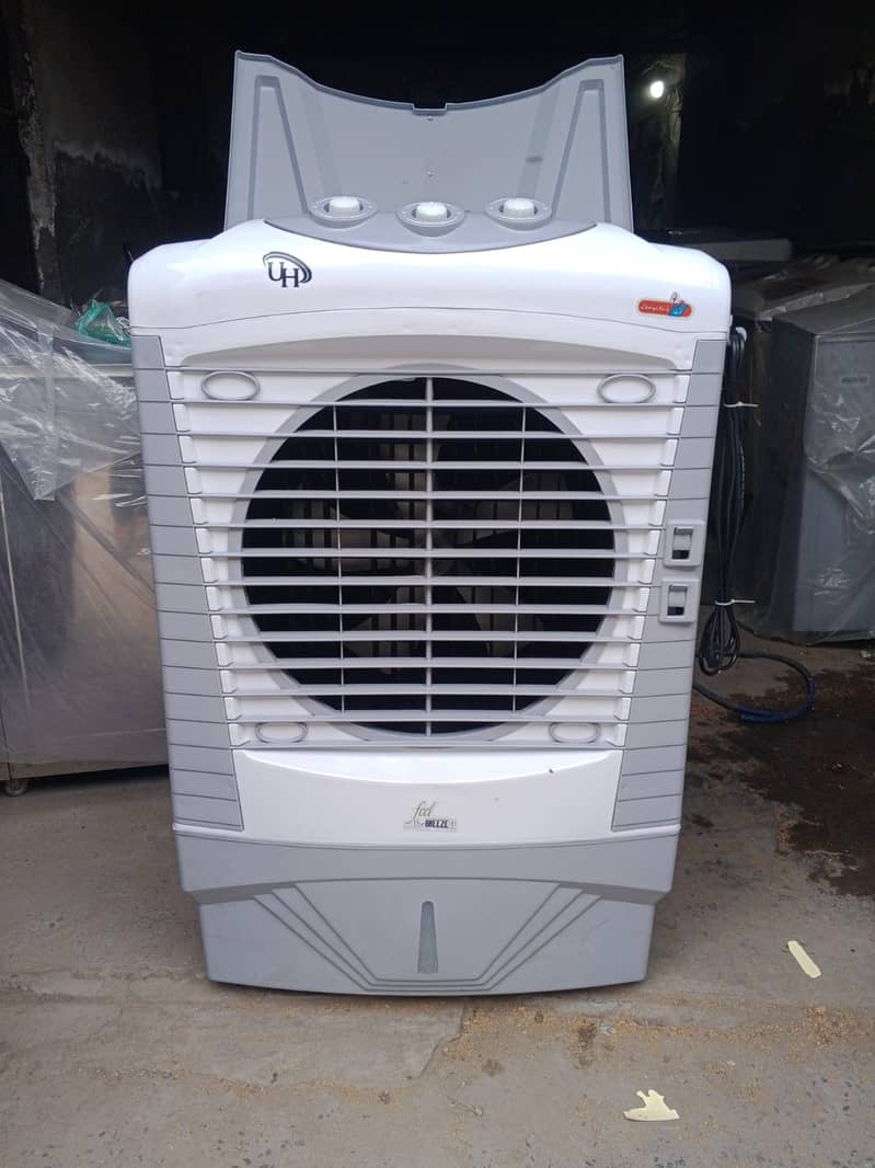 Room Air Cooler pure plastic body new box pack M#UH 545 0