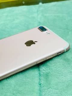 iPhone 7 plus 128 GB my WhatsApp number 03250226756