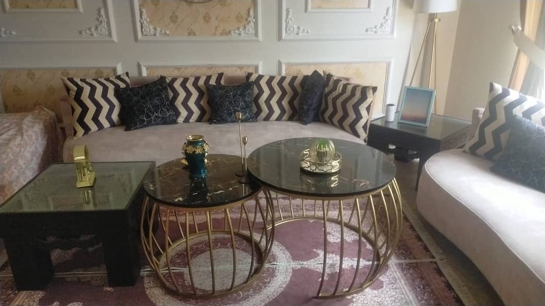 Sethi / deewan / sofa come bed / Table 2