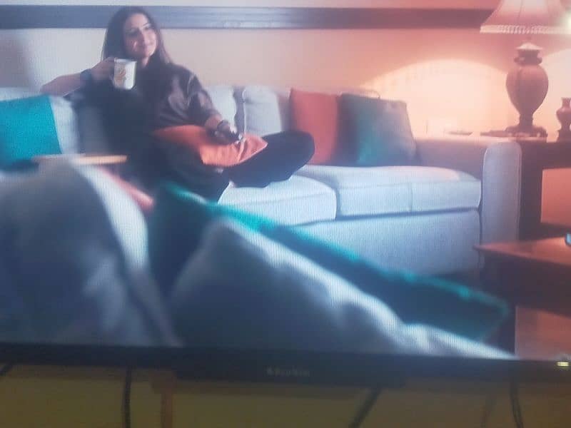 Ecosatar LED tv 0