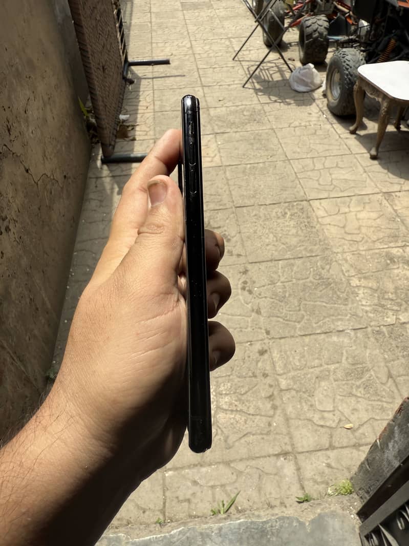 Iphone XS Max 4