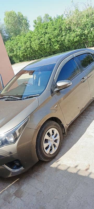 Toyota Corolla GLI 2017 Total jiniune Excellent Condition 6