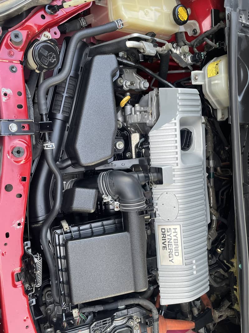 Toyota Prius 1.8 top of line 8