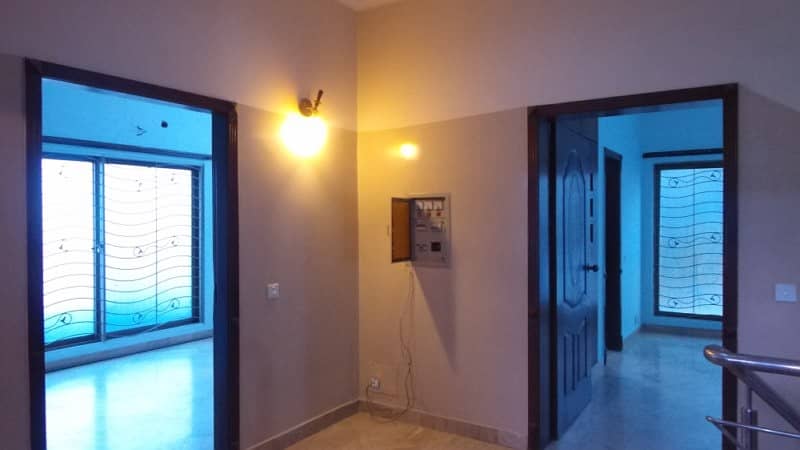 Prime Location In Jubilee Town - Block C 3 Marla House For rent 0