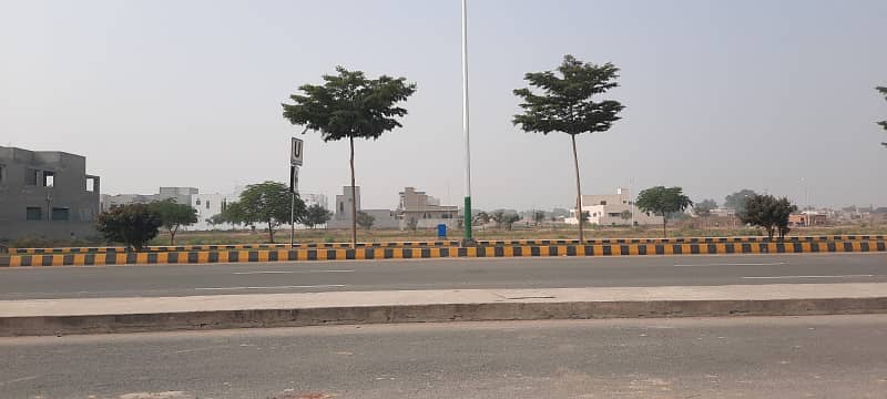Prime Commercial Investment! 4 Marla Commercial Allocation File for Sale in DHA Phase 7 High Return Potential! 0