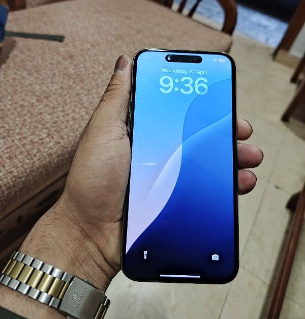 iphone 15 Pro Max 256GB *NON-PTA* Natural Titanium 8