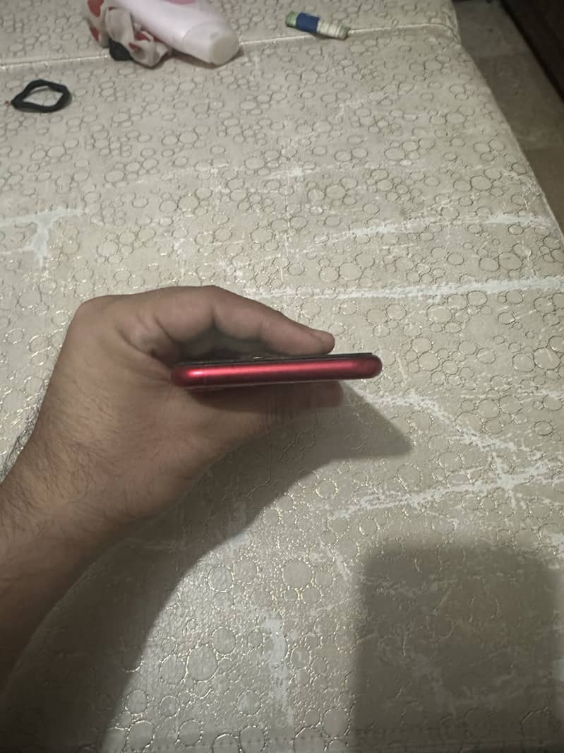 Apple Iphone 11 PTA 1