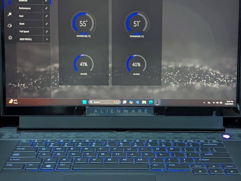 Alienware M15 R3 (Gaming Laptop) 9