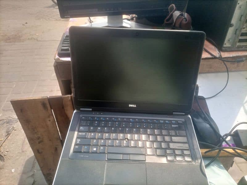 laptop for sale price only 27000 3