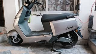 Urgent sale -Electric BIKE AIMA Ramza A700 EV