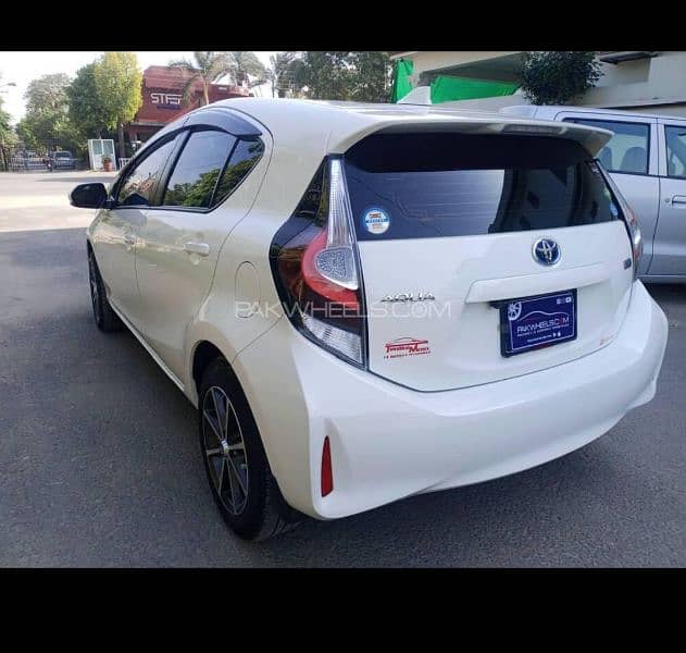 Toyota Aqua 2020 1