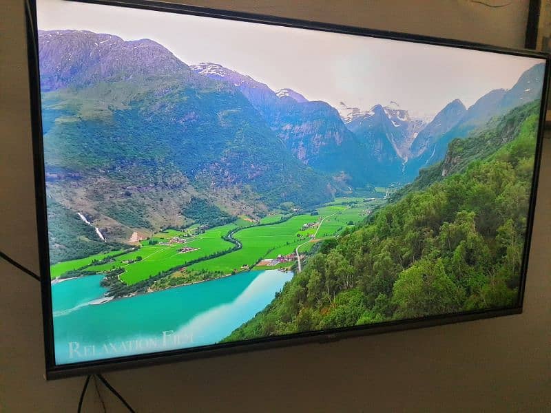 Tcl android led 40" Neat clean condition No fault (call me) 1
