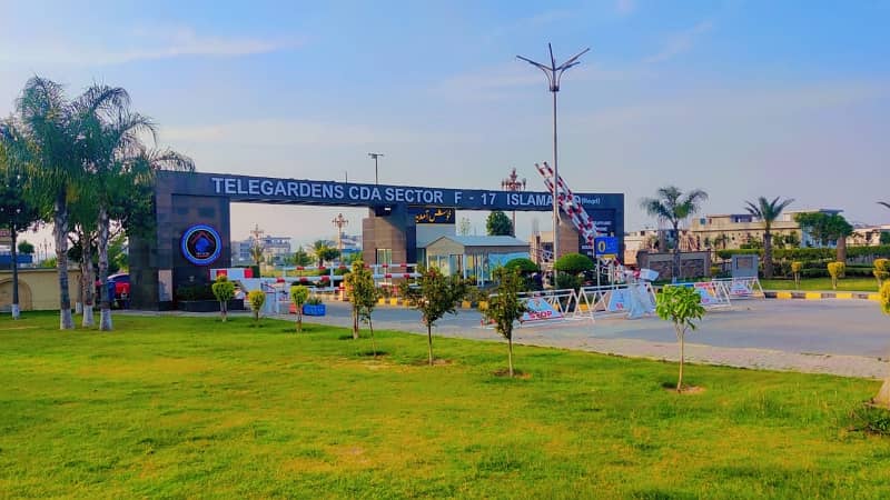 30X60 POSSESSION PLOT FOR SALE NEAR TO MAIN MARKAZ 4