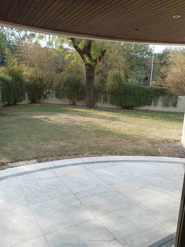 2 Kanal House Is Available In Model Town 2
