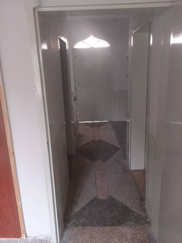 Upper Portion Available For Rent 4