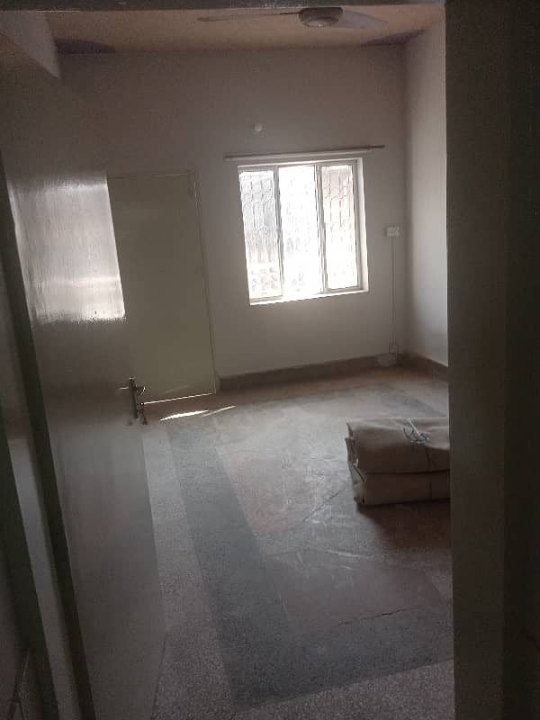 Upper Portion Available For Rent 7