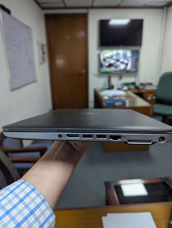 Hp elitebook 840 available for sale 4