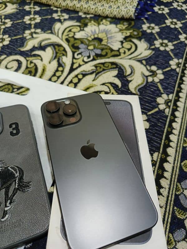 iphone 15 pro max 6