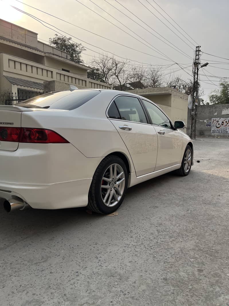 Honda Accord CL-9 0
