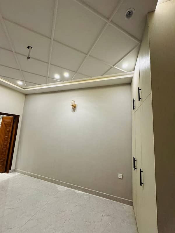 10 MARLA UPPER PORTION FOR RENT IN WAPDA TOWN PHASE 1 0