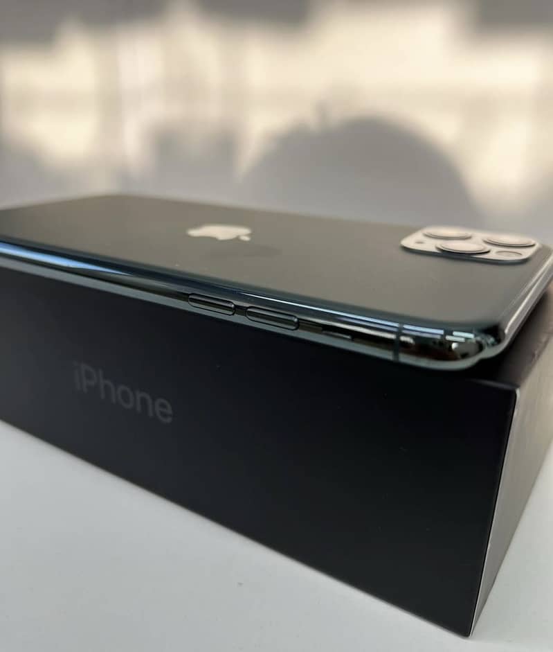 iPhone 11 pro max PTA 5