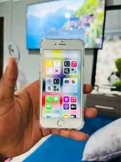 iPhone 6s plus 128 GB my WhatsApp number 03250226756