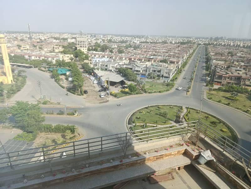 10 Marla Modern 3-Bedroom Apartment With Spectacular View Available for Rent In Askari 11, Lahore 15