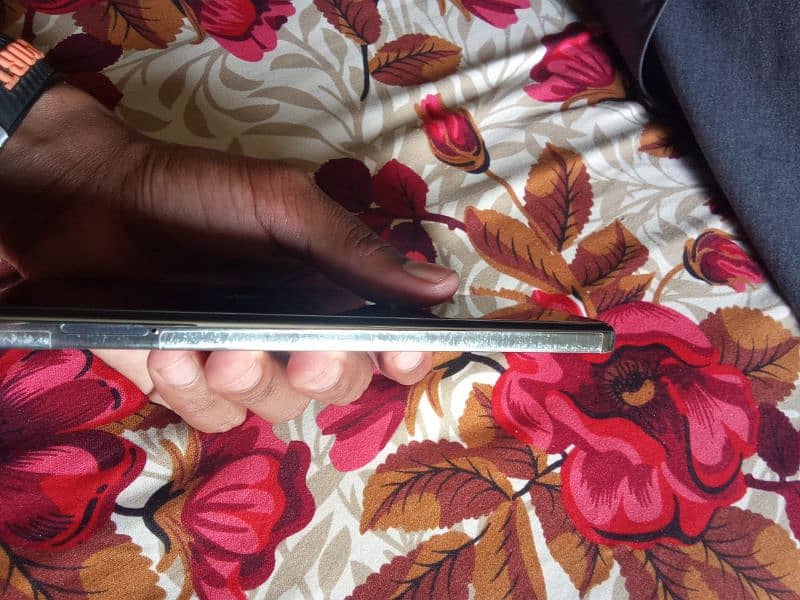Tecno Camon 30 3