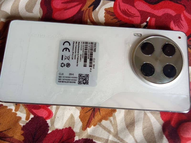 Tecno Camon 30 8