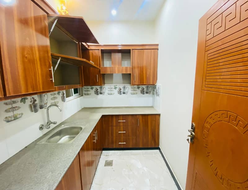 Beautiful 3 bed 3 Marla Double Storey House For Sale Ali Park ( Ghousia Masjid ) near Bhatta Chowk ( 0335-5779339 ) 7