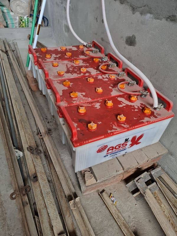 AGS Batteries 27 plates 175 Ampare, 4 units good conditions 0