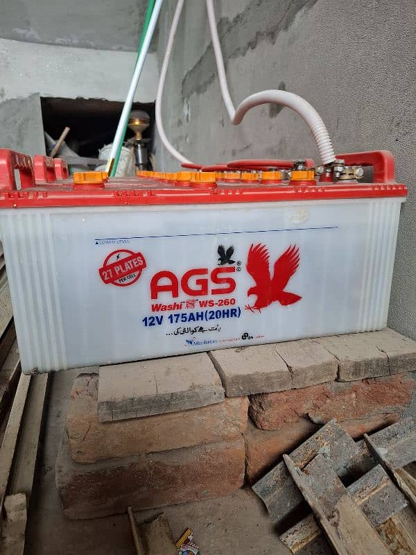 AGS Batteries 27 plates 175 Ampare, 4 units good conditions 1
