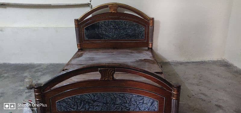 double bed + dressing table 2