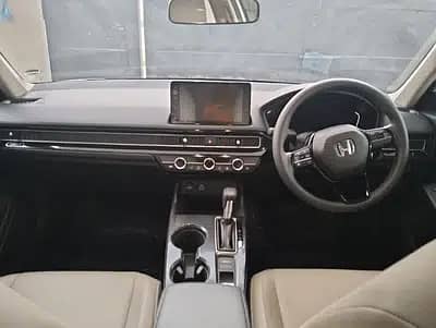 Honda civic Toyota Corolla Yairs H-City available self drive Lahore 4