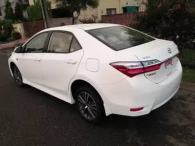 Honda civic Toyota Corolla Yairs H-City available self drive Lahore 18