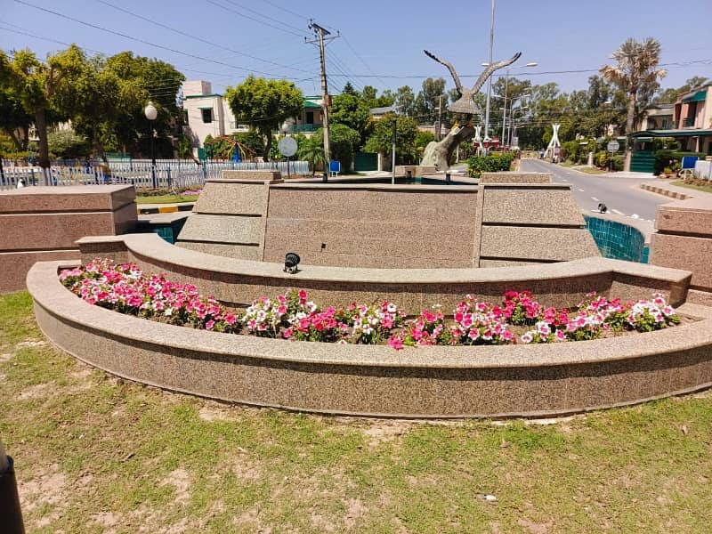 Reserve A Prime Location House Of 5 Marla Now In Eden Canal Villas 16