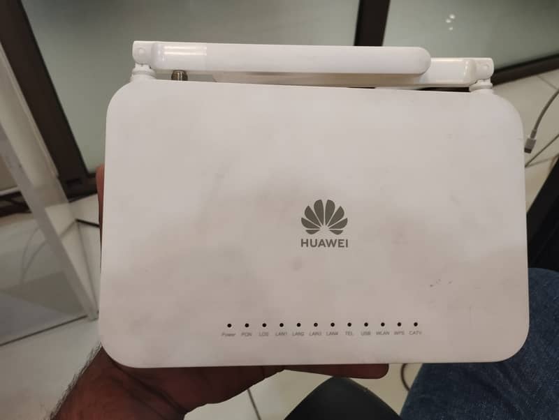 Huawei OptiXstar EG8147X6-10 0