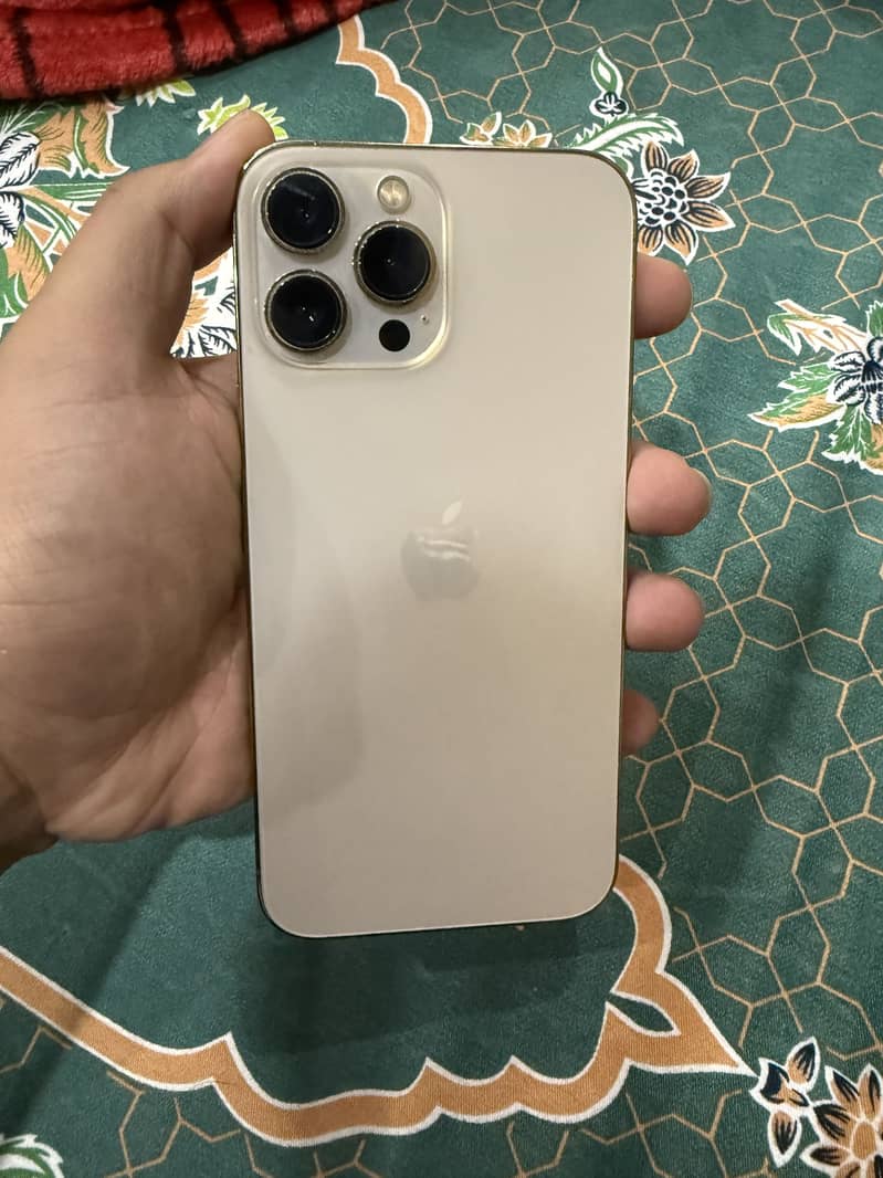 iphone 13 pro max at Best Price 0