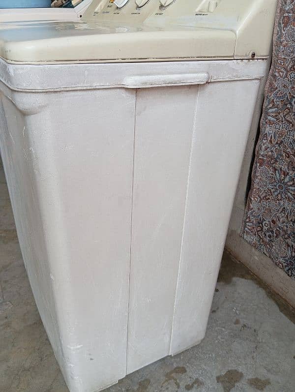 Super Asia SA-245 8 Kg in Good Condition 11